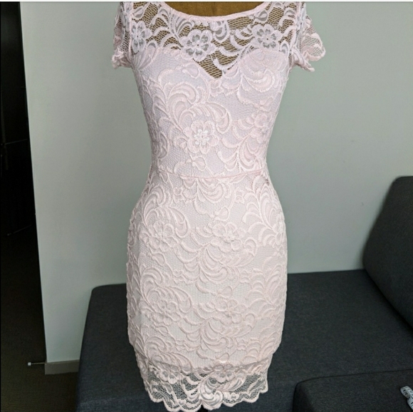 Light Pink Lace Dress - Picture 1 of 2